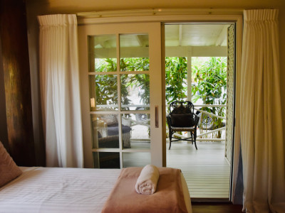 Yoga Retreat Single Bed